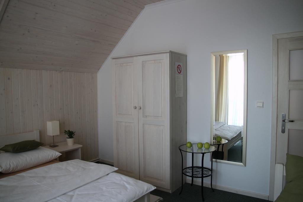 Libra Apartment มิโคไวกี ห้อง รูปภาพ